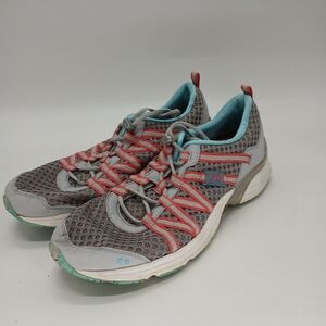 Silver Ryko, size 10